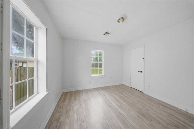 3820 NW 27th Street, Oklahoma City, OK 73107