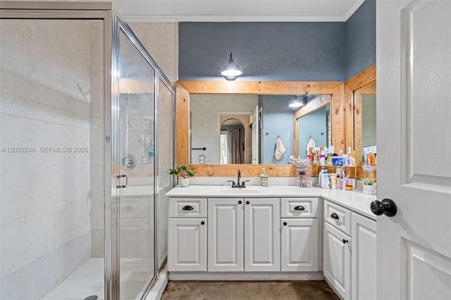 14435 NW 83rd Pl, Miami Lakes, FL 33016