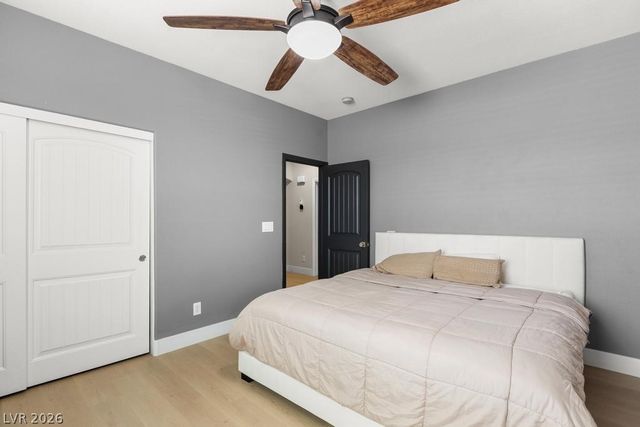 6067 Honeysuckle Ridge Street, Las Vegas, NV 89148