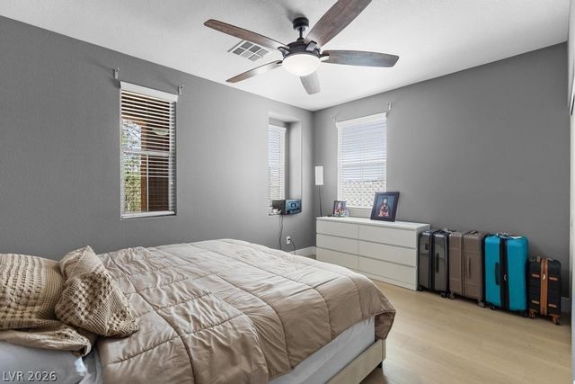 6067 Honeysuckle Ridge Street, Las Vegas, NV 89148