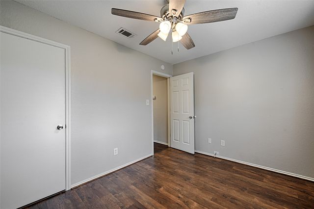 3006 Kathleen Lane, Euless, TX 76039