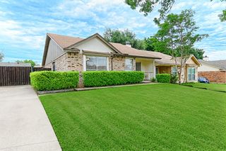 3006 Kathleen Lane, Euless, TX 76039