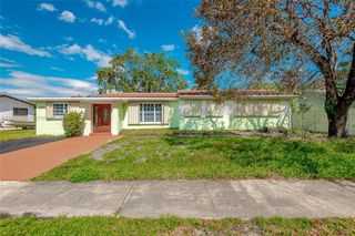 2545 NE 207th St 0, Miami, FL 33180