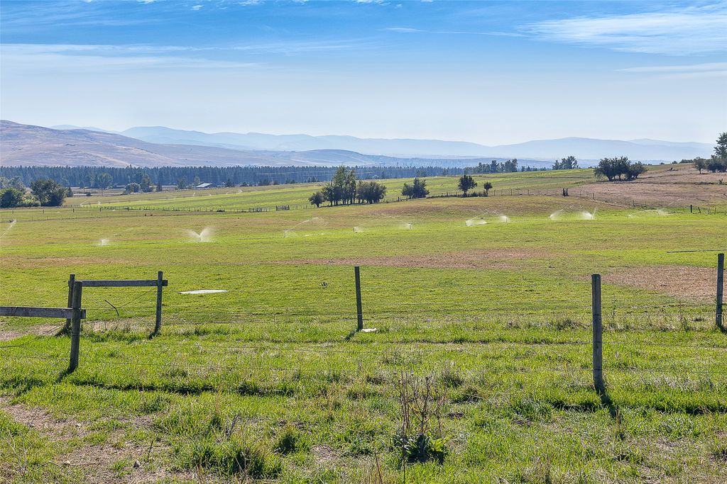 000 Homestead Pastures, Florence, MT 59833