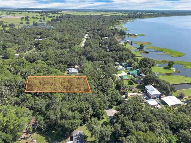 BEACH PARKWAY, Lake Wales, FL 33898