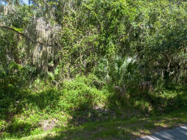 BEACH PARKWAY, Lake Wales, FL 33898
