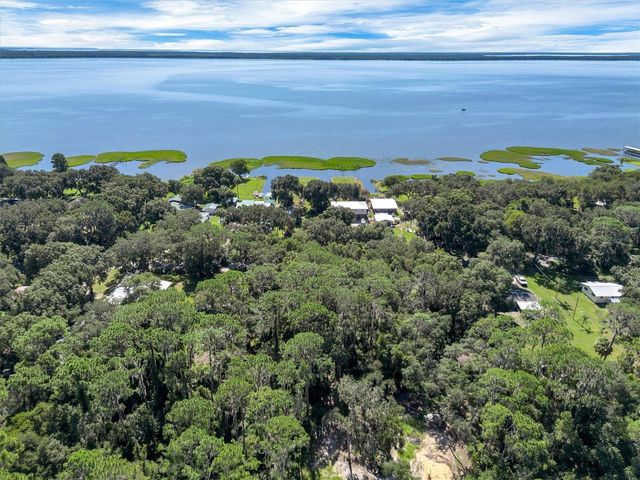 BEACH PARKWAY, Lake Wales, FL 33898