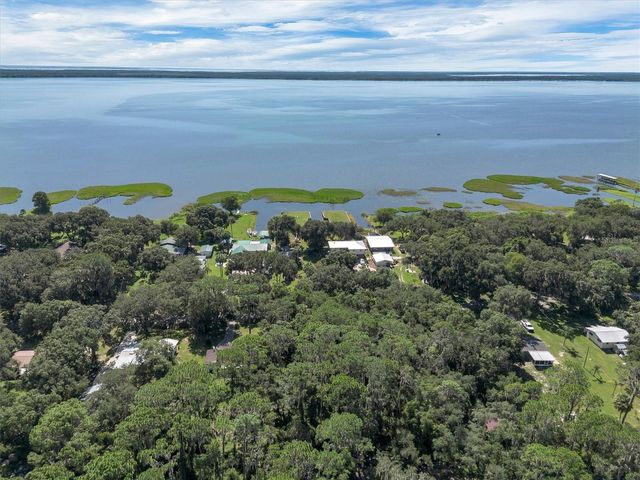 BEACH PARKWAY, Lake Wales, FL 33898