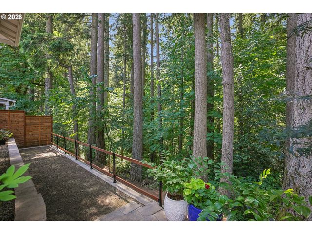 15114 Se TENDERFOOT Ln, Happy Valley, OR 97086