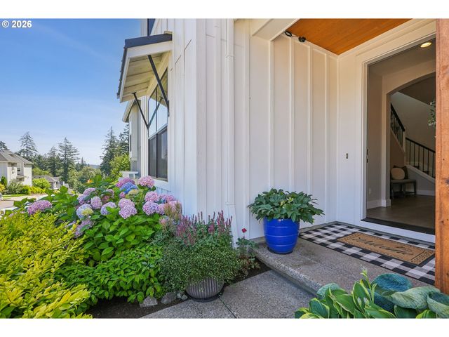 15114 Se TENDERFOOT Ln, Happy Valley, OR 97086