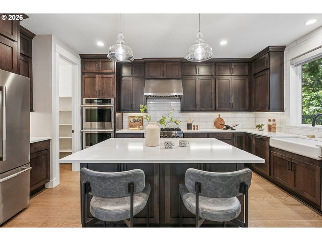 15114 Se TENDERFOOT Ln, Happy Valley, OR 97086