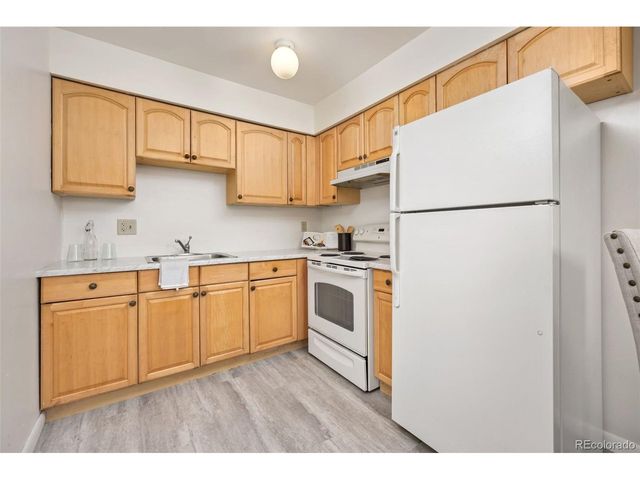 9380 W 49th Ave 101, Wheat Ridge, CO 80033