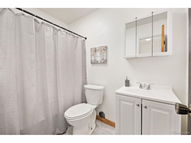 9380 W 49th Ave 101, Wheat Ridge, CO 80033