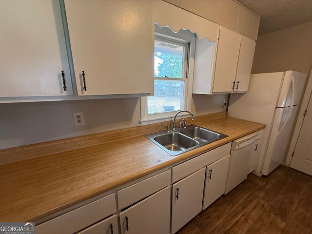 602 Hillcrest Drive, Dublin, GA 31021