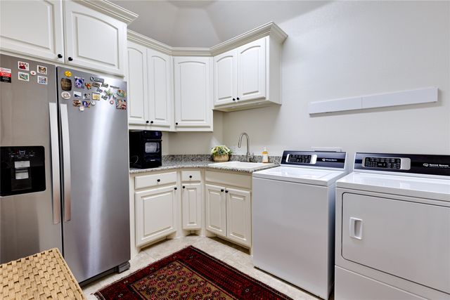 7757 Bella Milano Drive, Fort Worth, TX 76126