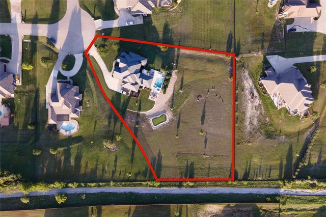 7757 Bella Milano Drive, Fort Worth, TX 76126