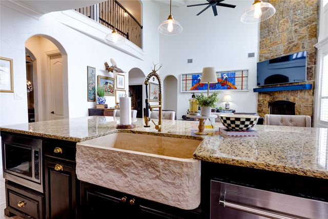7757 Bella Milano Drive, Fort Worth, TX 76126