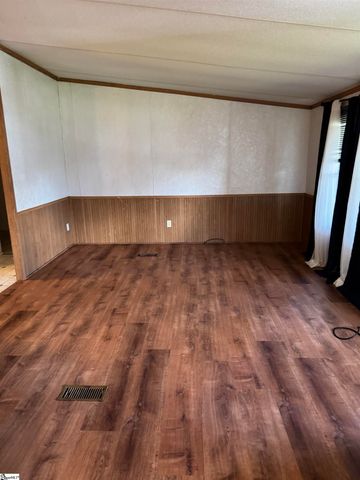 223 N 5th Street, Easley, SC 29640