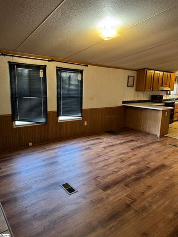 223 N 5th Street, Easley, SC 29640