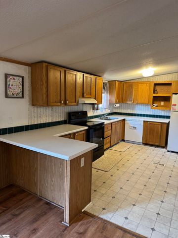 223 N 5th Street, Easley, SC 29640