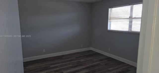 7960 N Colony Cir N 307, Tamarac, FL 33321