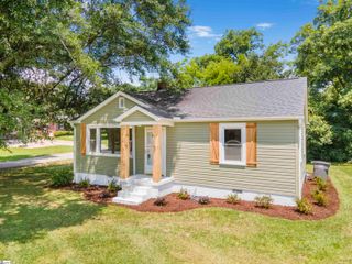 401 Welcome Avenue, Greenville, SC 29611