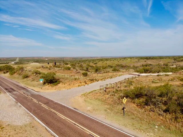 261 FM 261, Spur, TX 79370