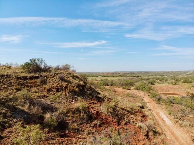 261 FM 261, Spur, TX 79370