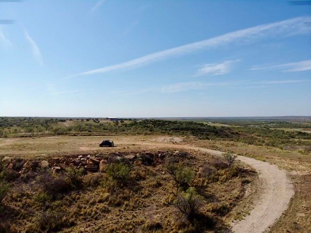 261 FM 261, Spur, TX 79370
