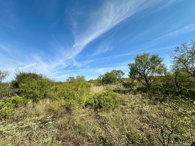 261 FM 261, Spur, TX 79370