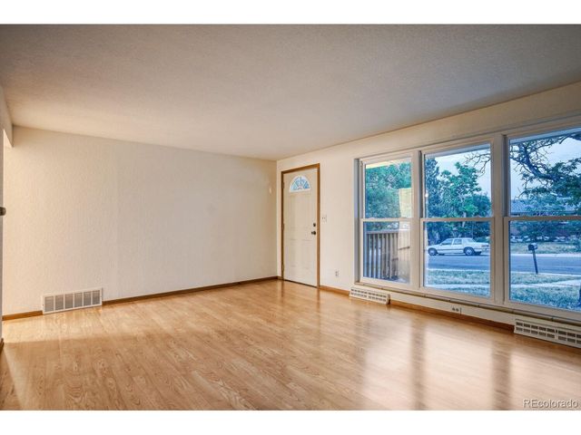 345 S Lee St, Denver, CO 80226