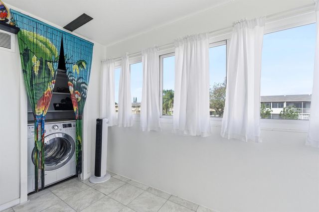 70 Bedford C, West Palm Beach, FL 33417