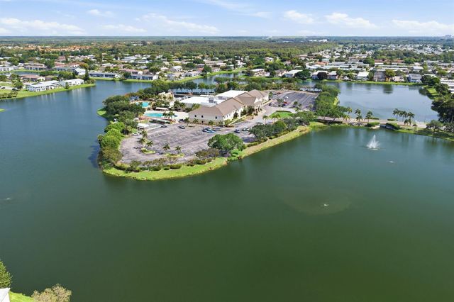 70 Bedford C, West Palm Beach, FL 33417
