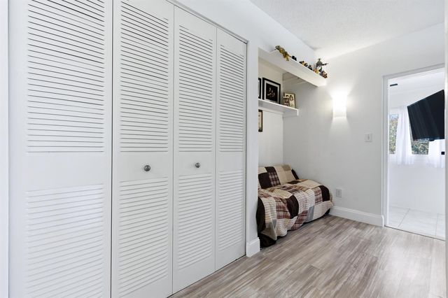70 Bedford C, West Palm Beach, FL 33417