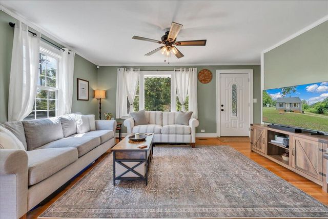 2509 Callaway RD, Rocky Mount, VA 24151