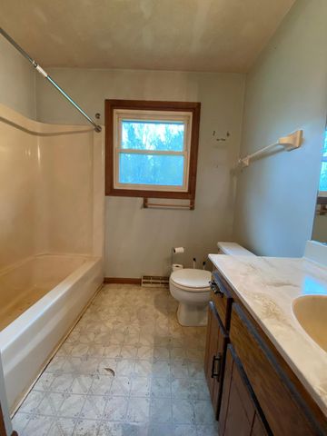 8764 140th Street, Milaca, MN 56353