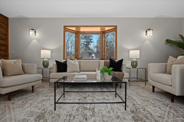 1747 Center Drive, Bedford Township, MI 48182