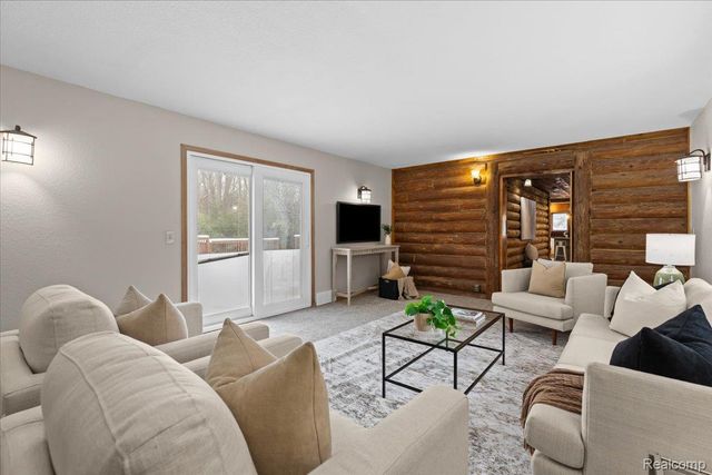 1747 Center Drive, Bedford Township, MI 48182