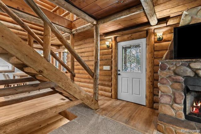 1747 Center Drive, Bedford Township, MI 48182