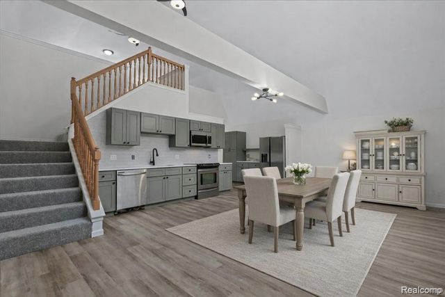 1747 Center Drive, Bedford Township, MI 48182