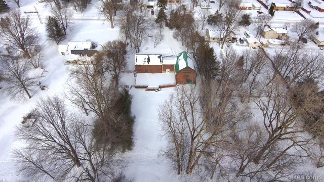 1747 Center Drive, Bedford Township, MI 48182