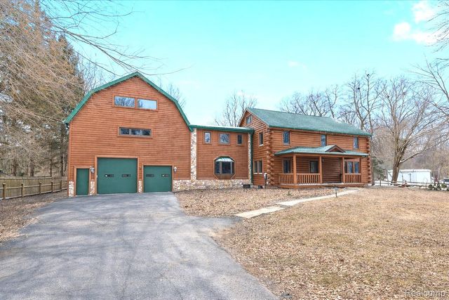 1747 Center Drive, Bedford Township, MI 48182
