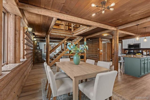 1747 Center Drive, Bedford Township, MI 48182