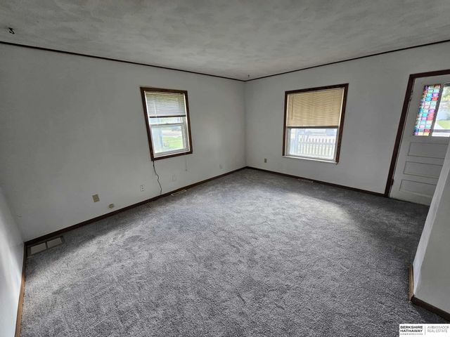 816 2nd Street, Milford, NE 68405