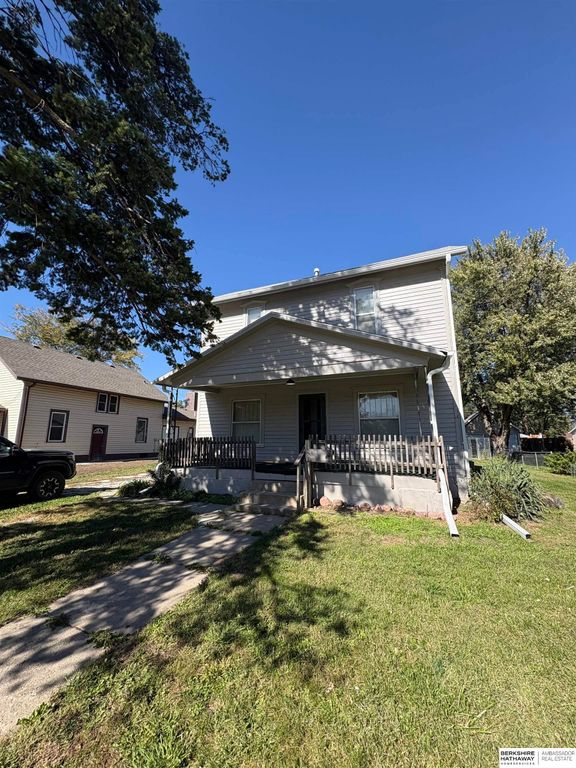 816 2nd Street, Milford, NE 68405