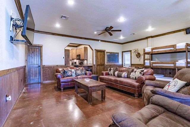 313 Wolf Creek Road, Lorena, TX 76655