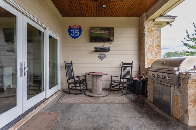 313 Wolf Creek Road, Lorena, TX 76655