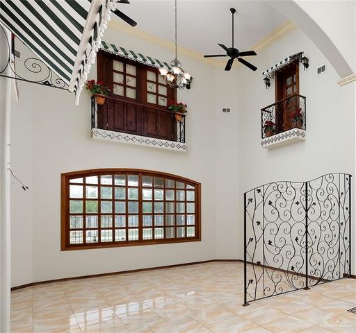 5000 Buddy Owens Avenue, Mcallen, TX 78504