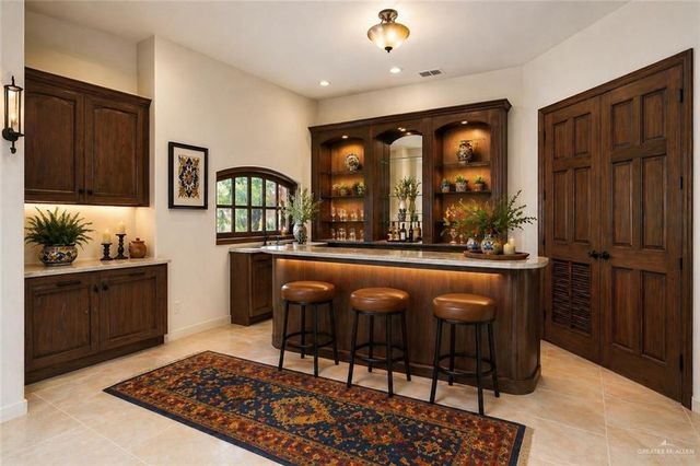 5000 Buddy Owens Avenue, Mcallen, TX 78504