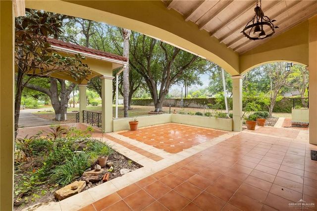 5000 Buddy Owens Avenue, Mcallen, TX 78504
